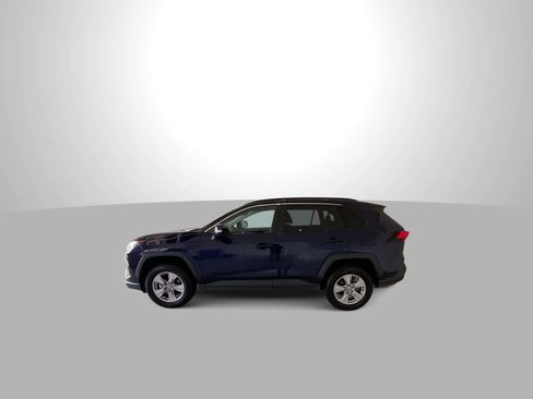 Used 2025 Toyota RAV4 XLE AWD/4WD image 5