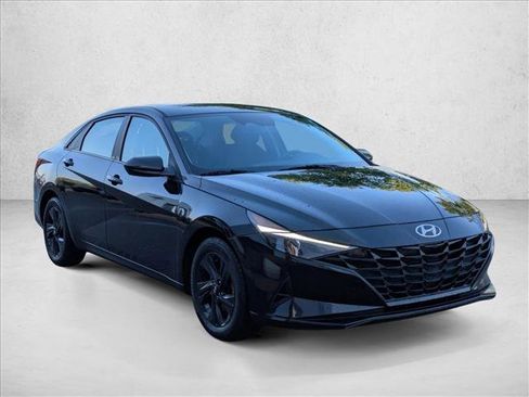 Used 2023 Hyundai Elantra Blue w/ Cargo Package FWD image 3