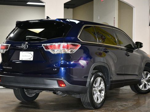 Used 2015 Toyota Highlander Plus image 5