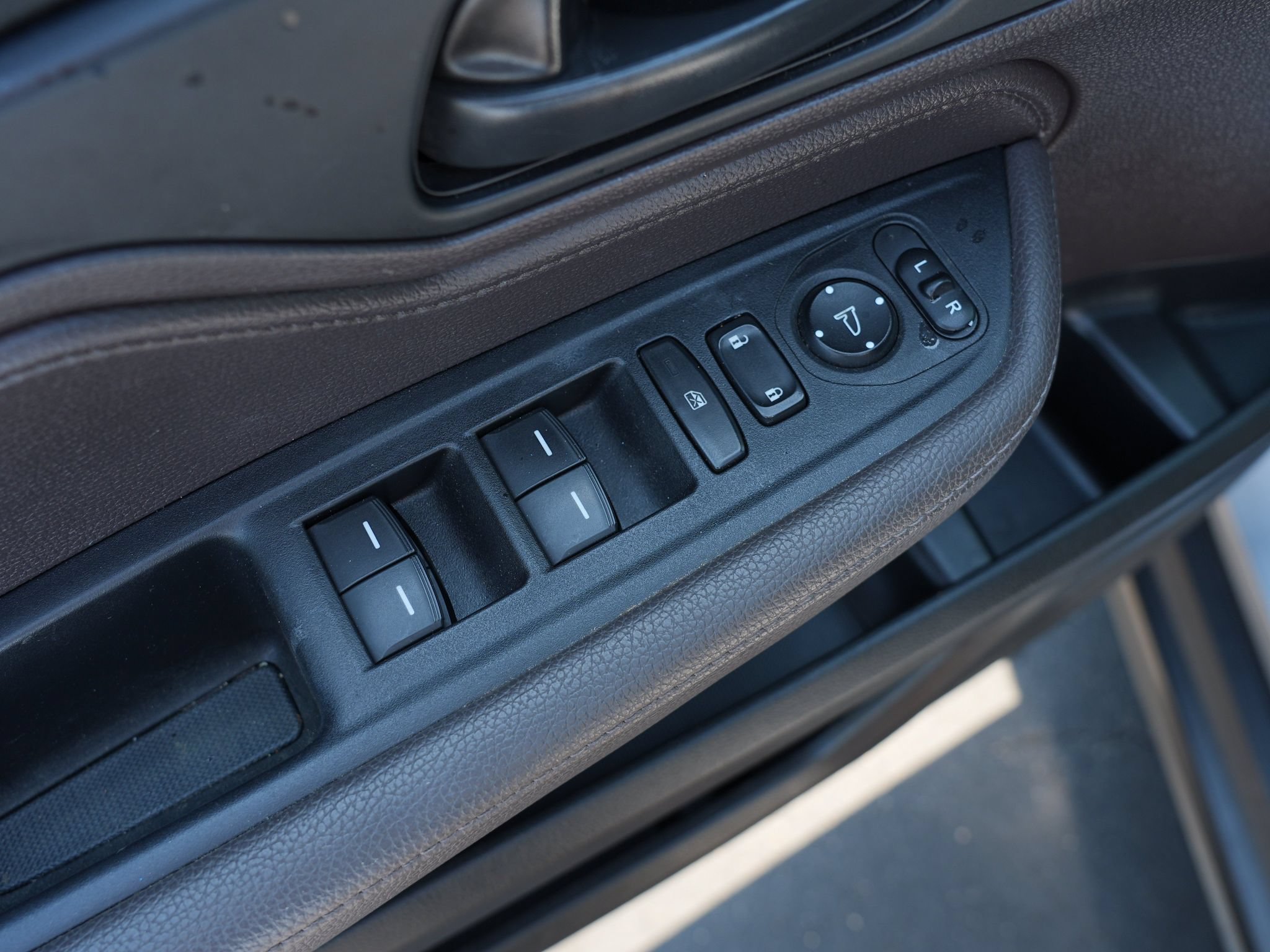Used 2024 Honda Odyssey EX image 17