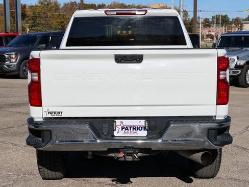 Used 2023 Chevrolet Silverado 2500 LT w/ Convenience Package image 4