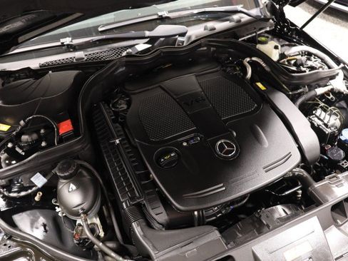 Used 2013 Mercedes-Benz E 350 4MATIC Coupe image 15