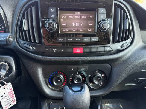 Used 2021 RAM ProMaster City Tradesman image 31