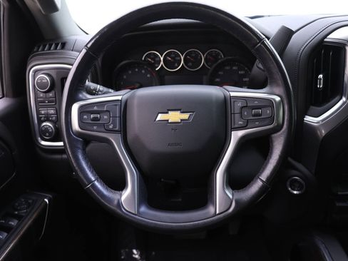 Used 2022 Chevrolet Silverado 2500 LT w/ Convenience Package image 11