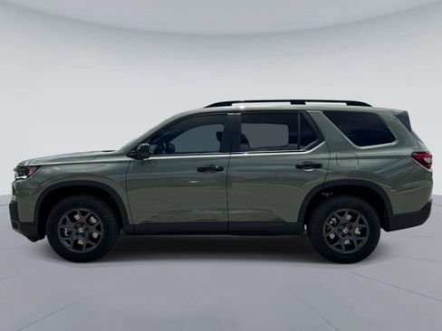 New 2026 Honda Pilot TrailSport image 7