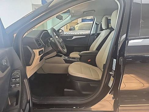Used 2022 Ford Escape SE AWD/4WD image 12