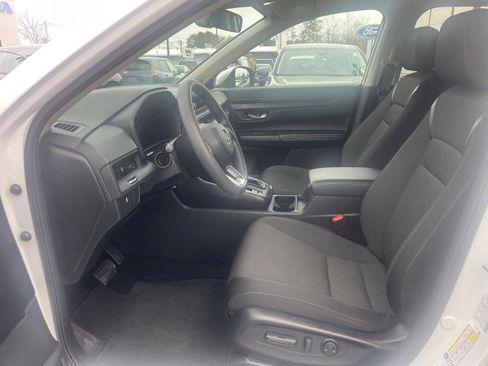 Certified 2023 Honda CR-V EX image 9