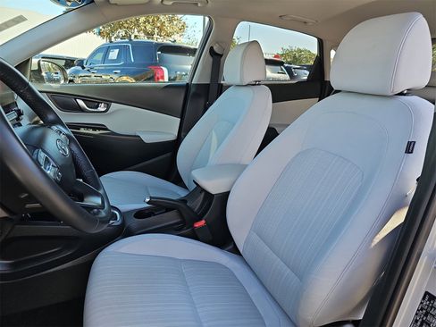 Certified 2023 Hyundai Kona SEL w/ Convenience Package image 14