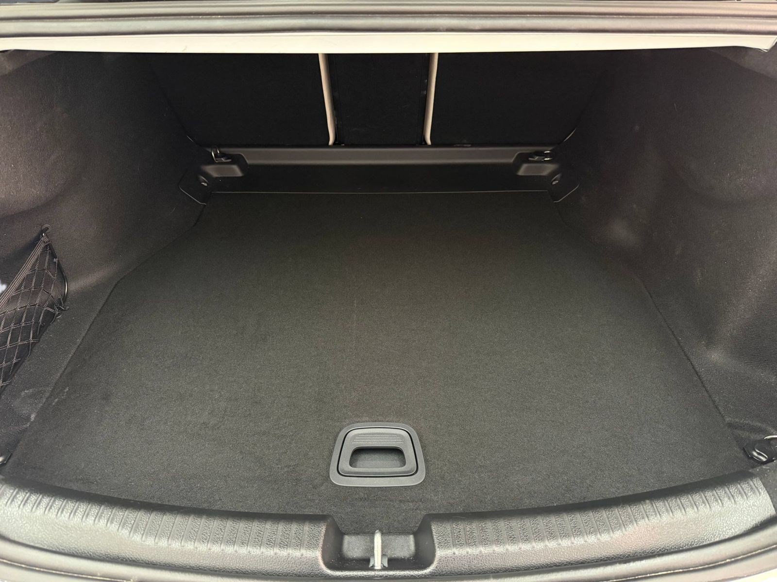 Used 2024 Mercedes-Benz C 300 Sedan image 22