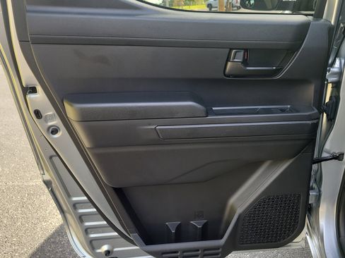 Used 2025 Toyota Tacoma SR image 14