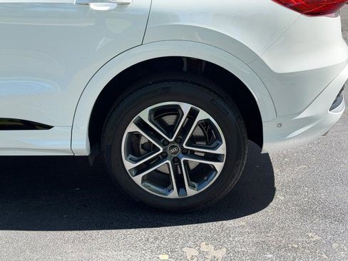 Used 2025 Audi Q5 Premium w/ Convenience Package AWD/4WD image 7
