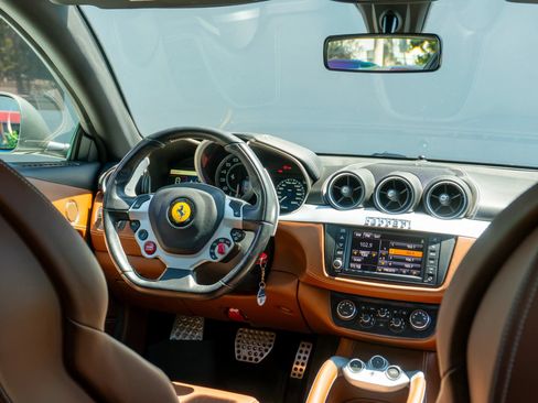Used 2012 Ferrari FF AWD/4WD image 14