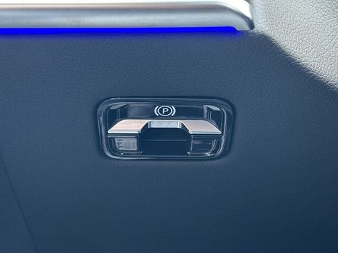 Certified 2024 Mercedes-Benz S 580 4MATIC Sedan image 38