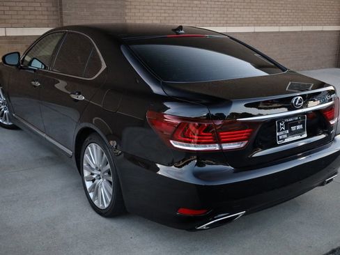 Used 2013 Lexus LS 460 4dr Sedan AWD image 8