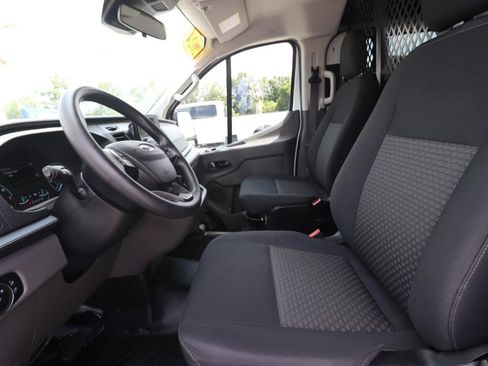 Used 2024 Ford Transit 250 Low Roof w/ Exterior Upgrade Package RWD image 2