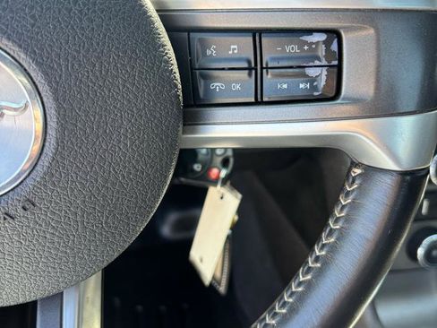 Used 2010 Ford Mustang GT RWD image 14