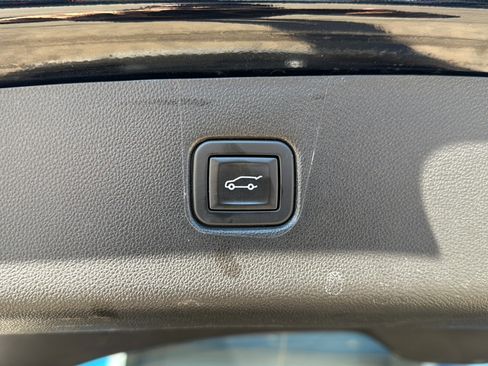 Used 2022 Chevrolet Blazer LT w/ Redline Edition image 25