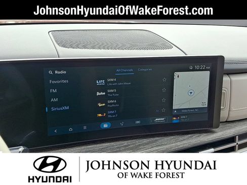Certified 2025 Hyundai Santa Fe Limited AWD/4WD image 14