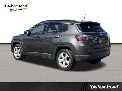 Used 2019 Jeep Compass Latitude image 7