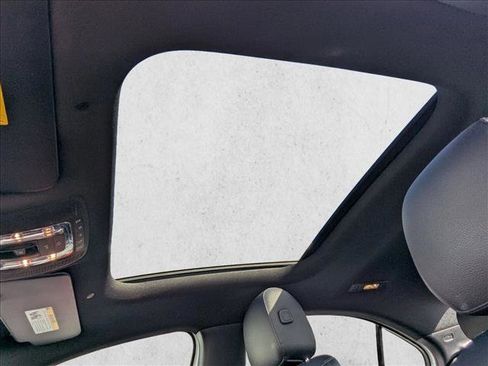 Used 2019 Mercedes-Benz A 220 image 12