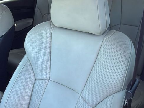 Certified 2023 Subaru Ascent Limited AWD/4WD image 25