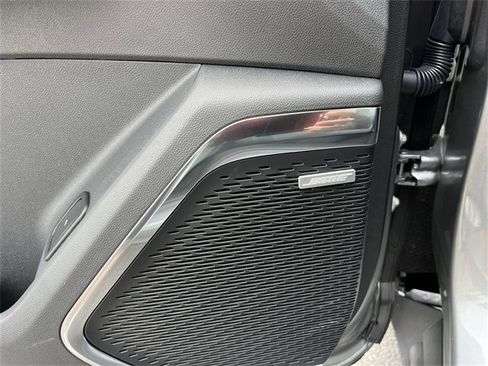 New 2025 GMC Acadia Elevation w/ Elevation Premium Package image 24