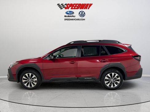 Certified 2025 Subaru Outback Limited image 4