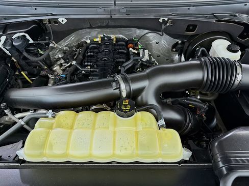 Used 2021 Ford Expedition Limited RWD image 35
