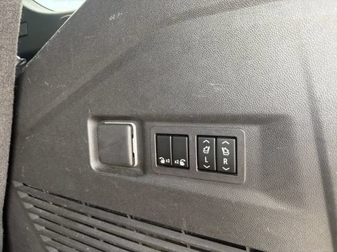 Used 2023 GMC Yukon Denali w/ Max Trailering Package RWD image 22