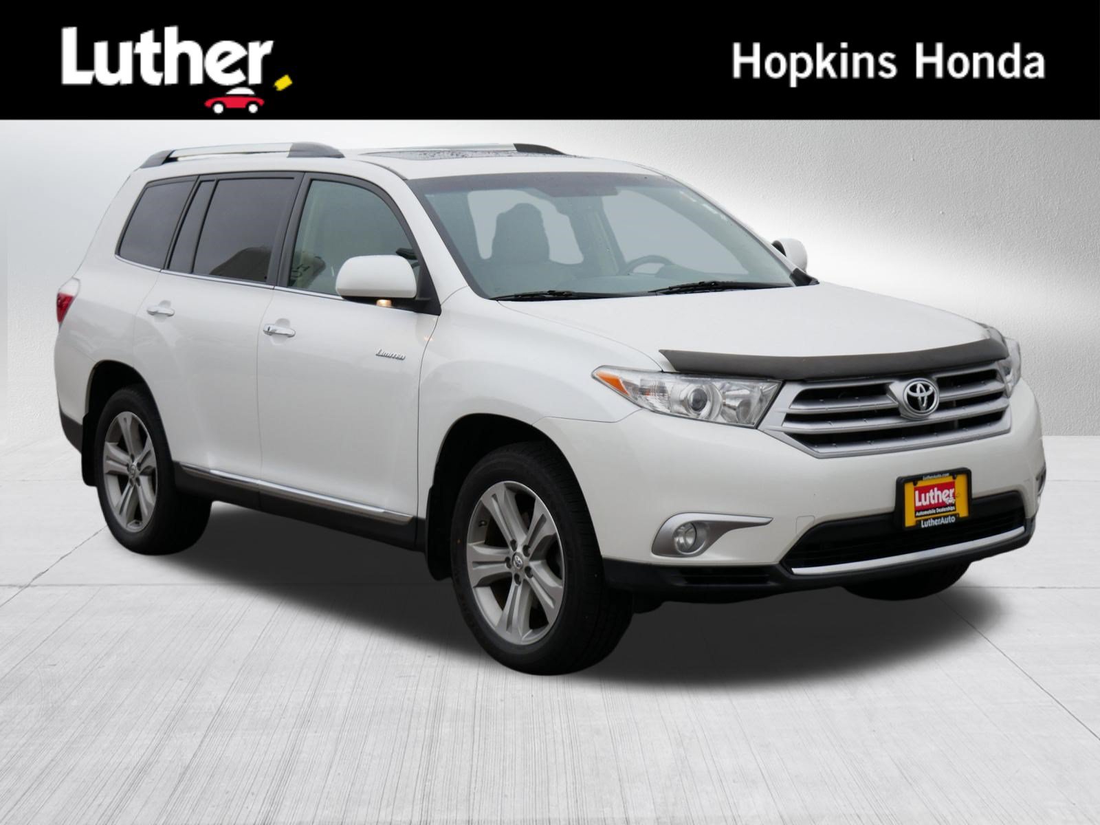 Used 2012 Toyota Highlander Limited w/ Tow Pkg AWD/4WD image 1