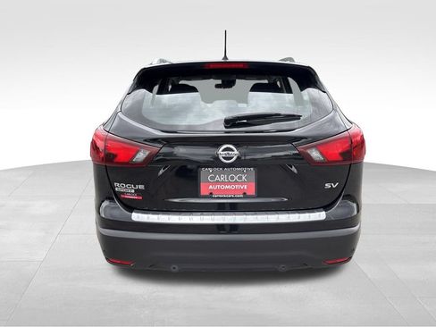 Used 2019 Nissan Rogue Sport SV FWD image 7