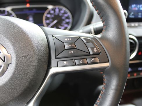 Used 2023 Nissan Sentra SR image 11