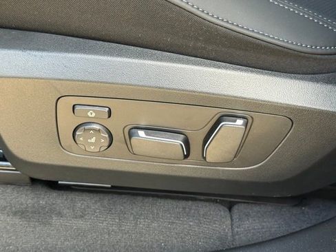 New 2026 BMW X3 xDrive30 w/ Premium Package image 18