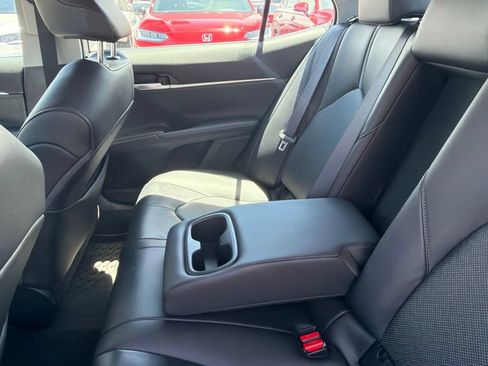 Used 2023 Toyota Camry XLE w/ Cold Weather Package FWD image 16