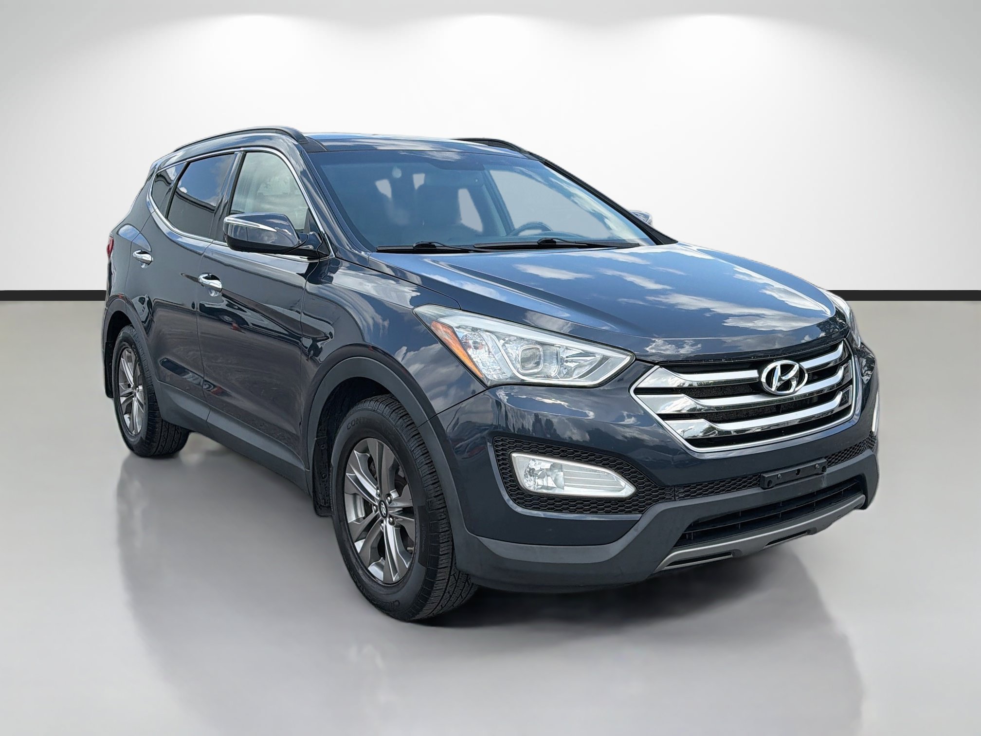 Used 2015 Hyundai Santa Fe Sport w/ Option Group 04 AWD/4WD image 1