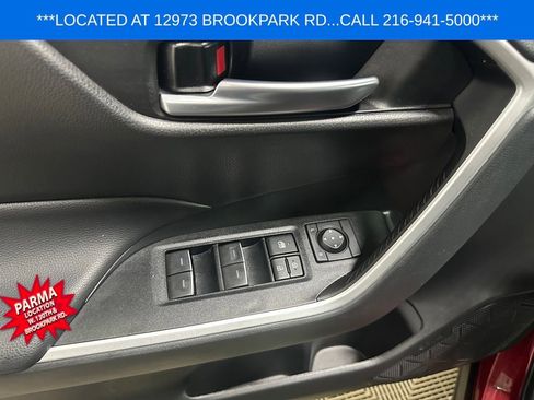 Used 2024 Toyota RAV4 XLE w/ Convenience Package image 8