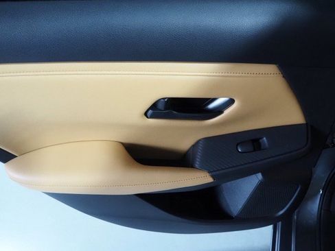 Used 2024 Nissan Sentra SV w/ SV Premium Package image 56