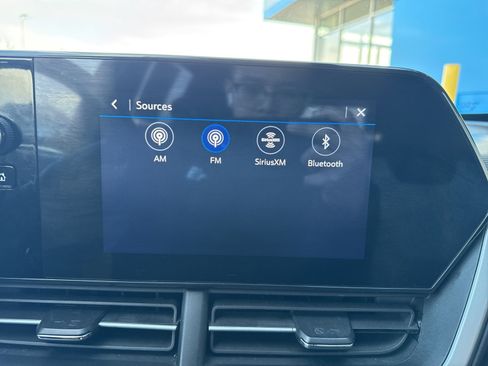 Used 2024 Chevrolet Trax RS w/ Driver Confidence Package image 21