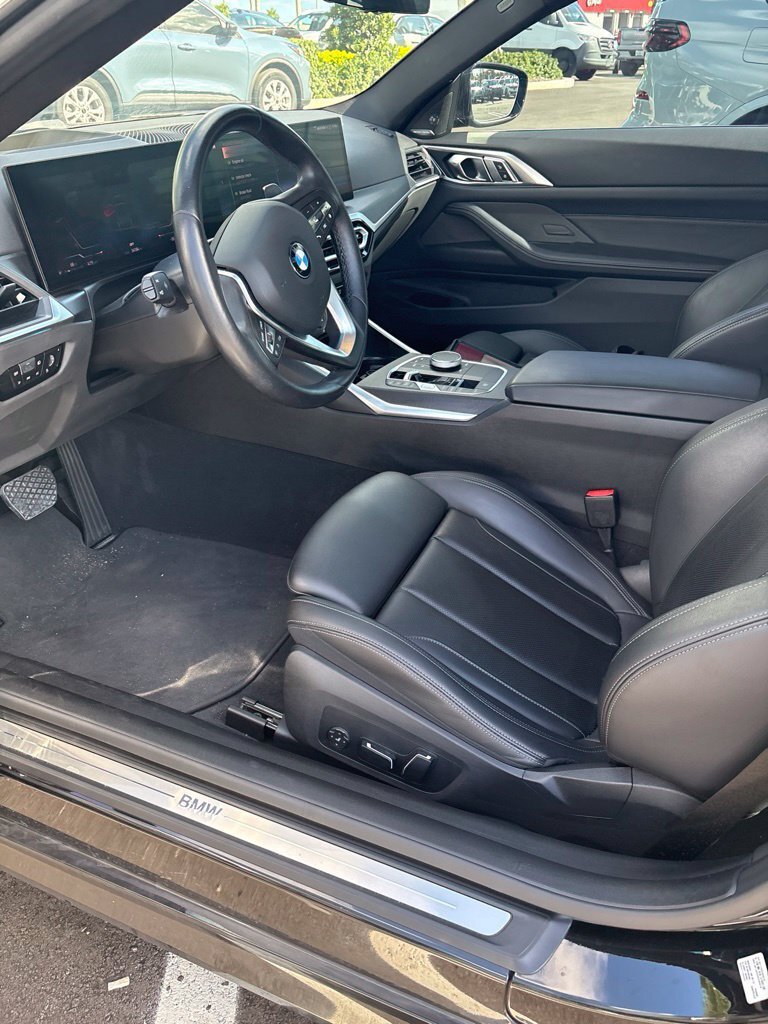 Certified 2024 BMW 430i Coupe w/ Premium Package RWD image 3