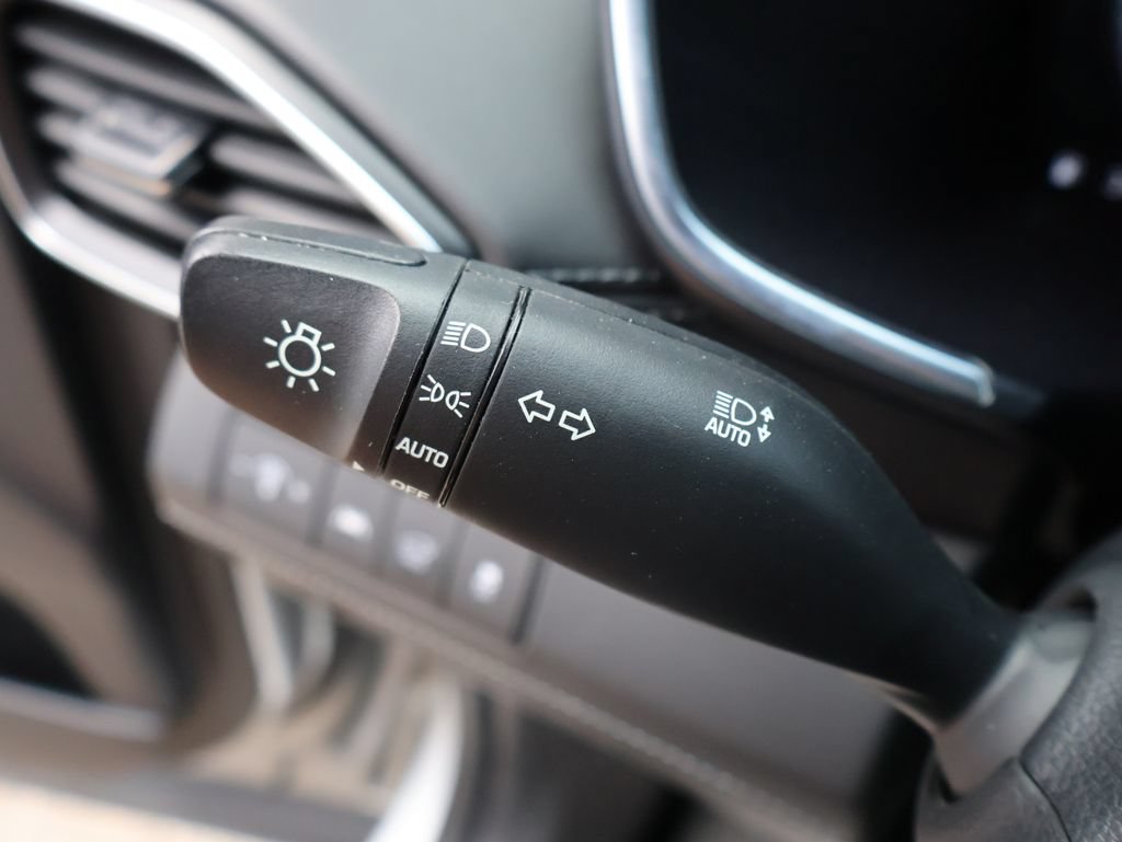 Used 2022 Hyundai Santa Fe Calligraphy FWD image 30