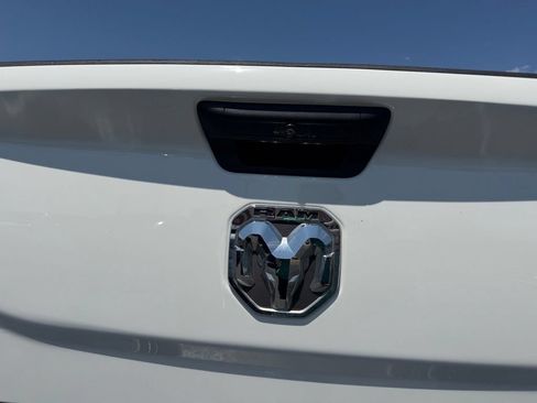 Used 2024 RAM 2500 Big Horn AWD/4WD image 17