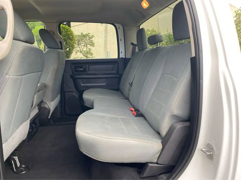 Used 2018 RAM 3500 Tradesman w/ Chrome Appearance Group AWD/4WD image 10