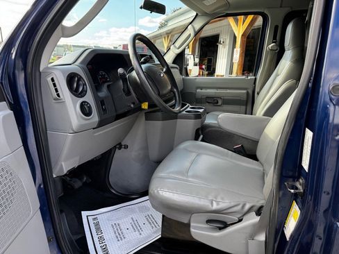Used 2012 Ford E-350 and Econoline 350 XL w/ PWR Windows & Locks Group image 14