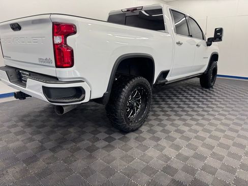 Used 2023 Chevrolet Silverado 2500 High Country w/ Z71 Off-Road Package AWD/4WD image 24