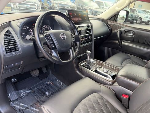 Used 2024 Nissan Armada Platinum w/ Captain's Chairs Package AWD/4WD image 8