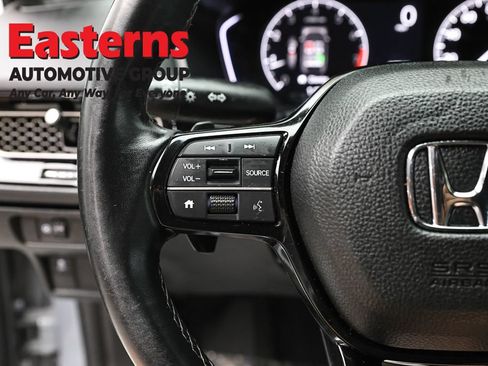 Used 2025 Honda Civic Sport image 15