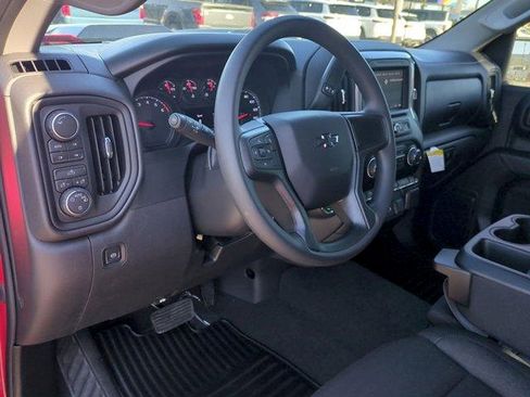 New 2026 Chevrolet Silverado 1500 Custom Trail Boss w/ LPO, Dark Essentials Package AWD/4WD image 10
