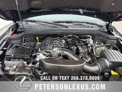 Used 2025 Dodge Durango GT image 9