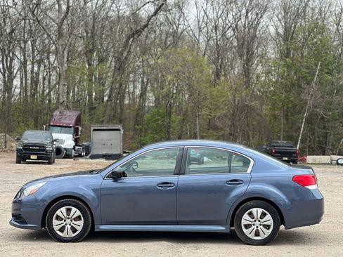 Used 2014 Subaru Legacy 2.5i AWD/4WD image 3