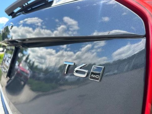 Used 2022 Volvo XC90 T6 Inscription w/ Climate Package AWD/4WD image 12